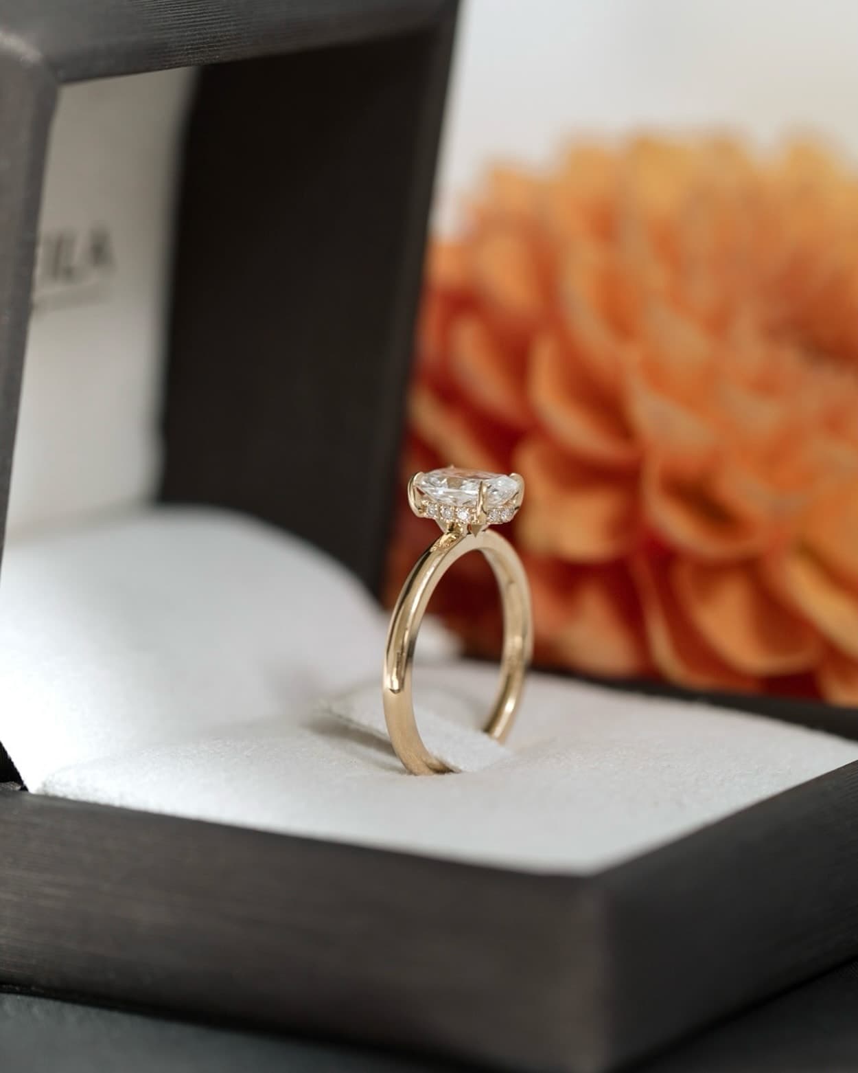 Engagement-Ring-Singapore image